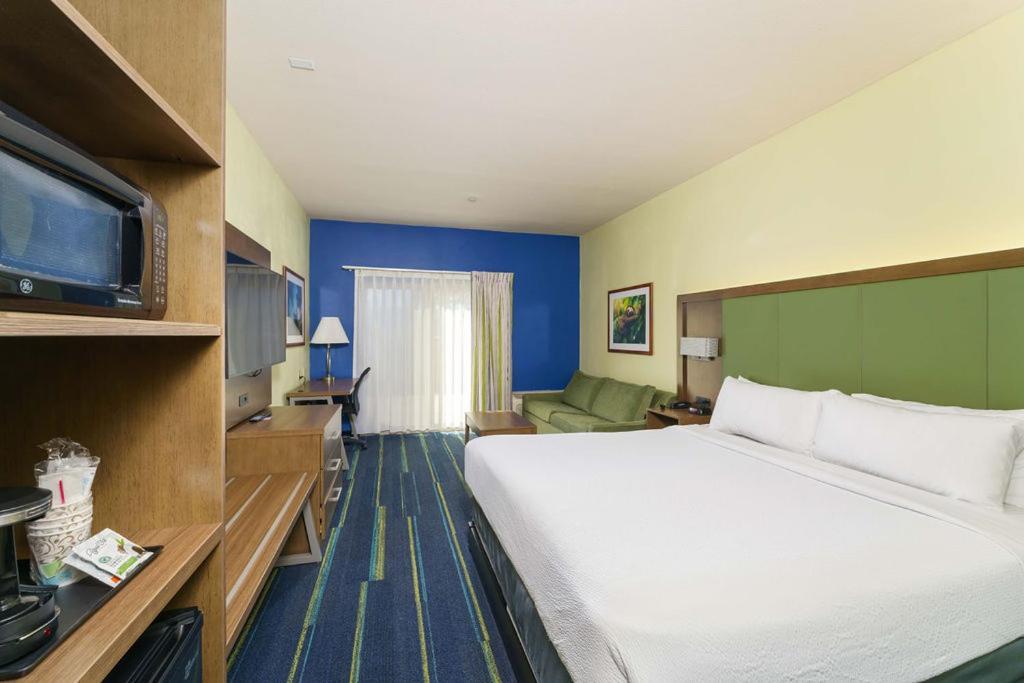 Triple Play Resort Hotel & Suites Hayden Exterior photo
