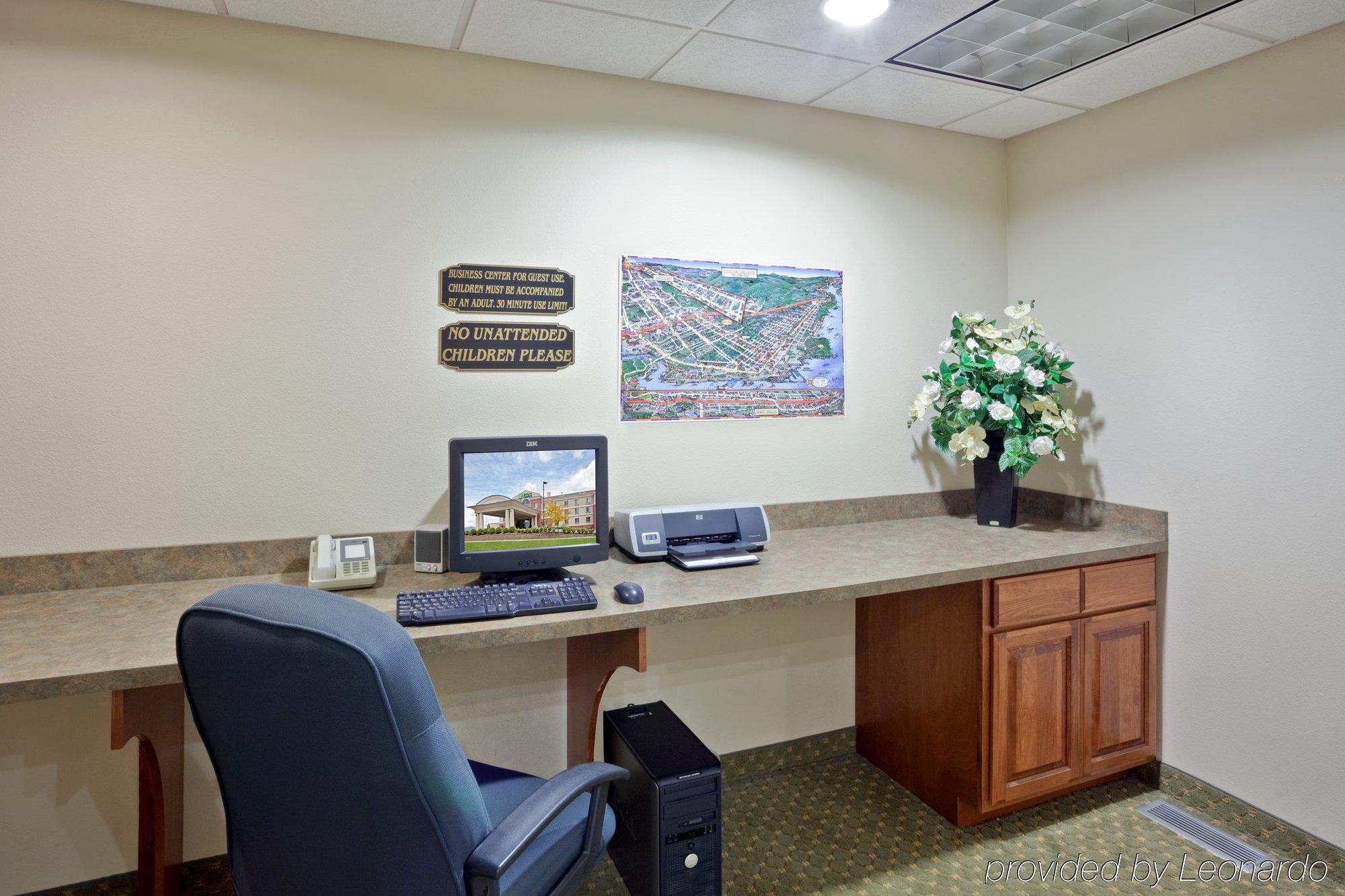 Triple Play Resort Hotel & Suites Hayden Facilities photo